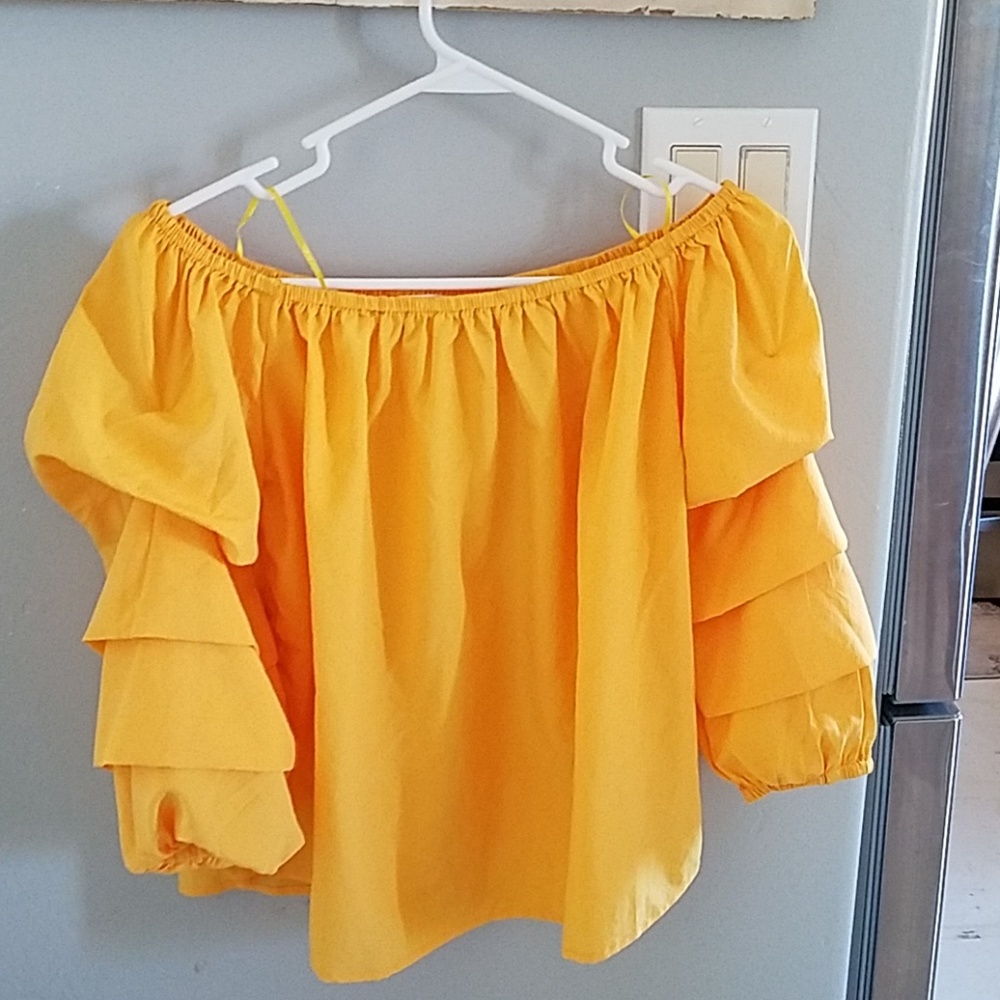 Elodie top